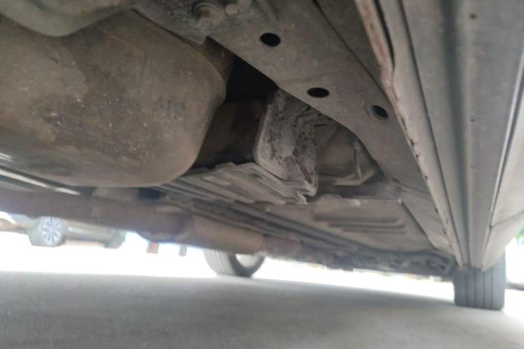 Used Lincoln MKT 2010 3.5T Ecoboost AWD Chassis Rear Right