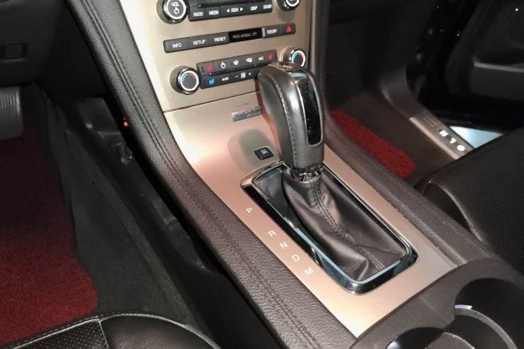 Used Lincoln MKT 2010 3.5T EcoBoost AWD Gear Lever