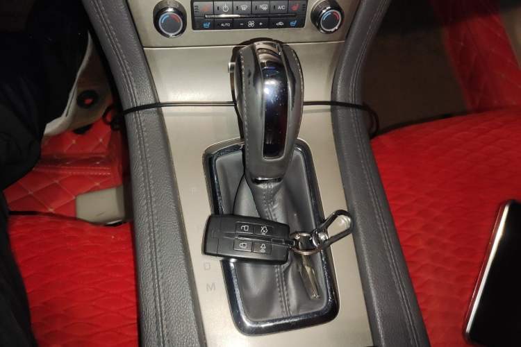 Used Lincoln MKT 2010 3.5T EcoBoost AWD Gear Lever
