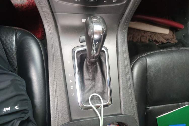 Used Lincoln MKT 2010 3.5T Ecoboost AWD Gear Lever