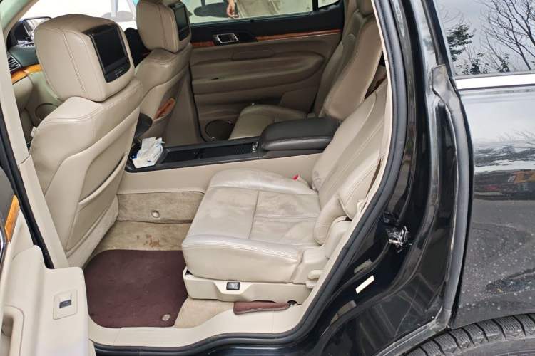 Used Lincoln MKT 2010 3.5T EcoBoost AWD Left Rear Seat