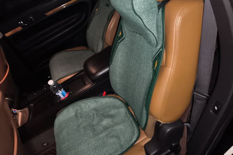 Used Lincoln MKT 2010 3.5T EcoBoost AWD Left Rear Seat