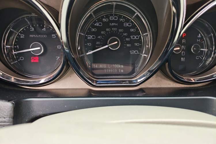 Used Lincoln MKT 2010 3.5T EcoBoost AWD Odometer Close Up