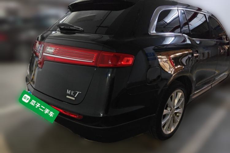 Used Lincoln MKT 2010 3.5T EcoBoost AWD Rear Right 45 Deg