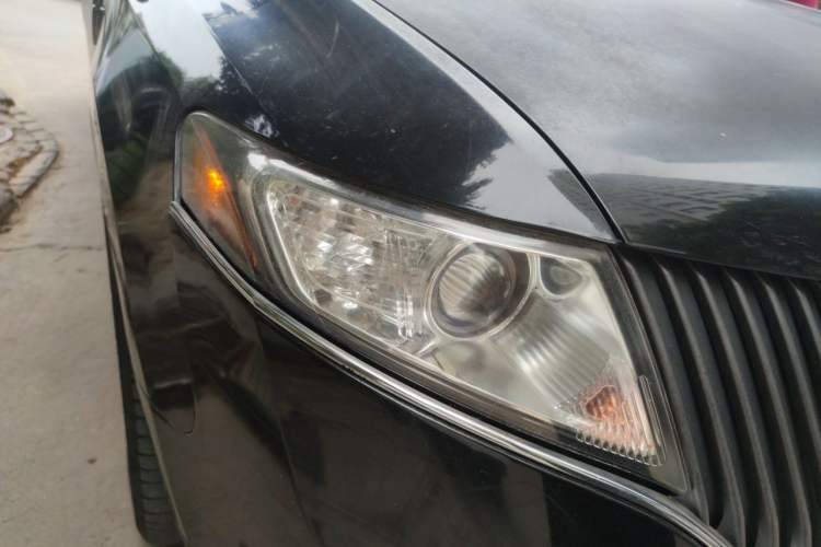 Used Lincoln MKT 2010 3.5T Ecoboost AWD Right Front Headlight