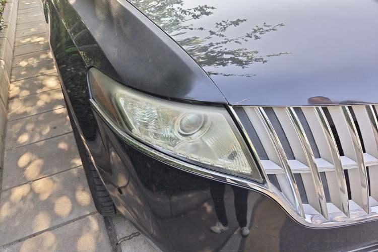 Used Lincoln MKT 2010 3.5T EcoBoost AWD Right Front Headlight