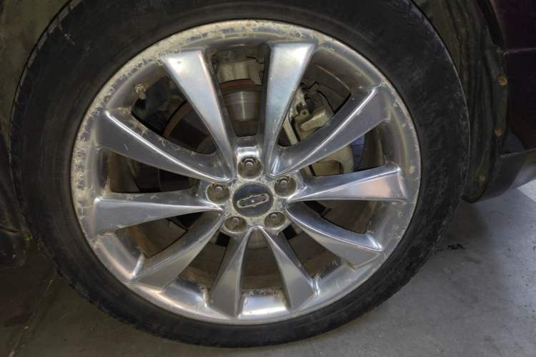 Used Lincoln MKT 2010 3.5T EcoBoost AWD Right Front Wheel Hub