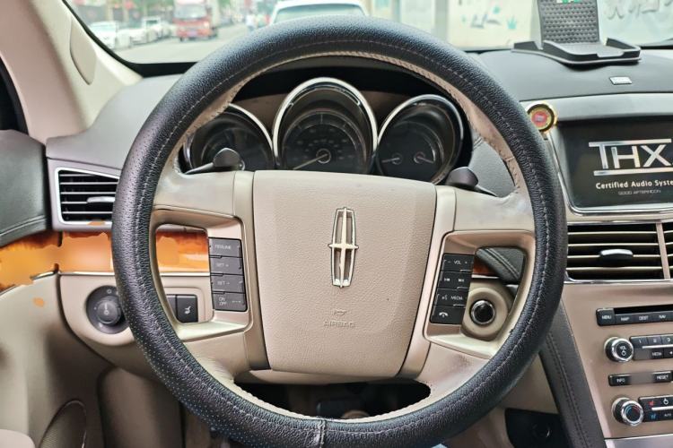 Used Lincoln MKT 2010 3.5T EcoBoost AWD Steering Wheel
