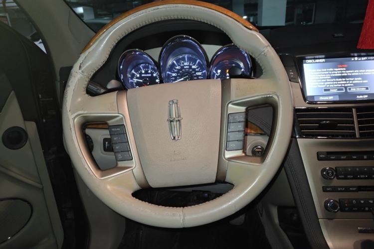 Used Lincoln MKT 2010 3.5T EcoBoost AWD Steering Wheel