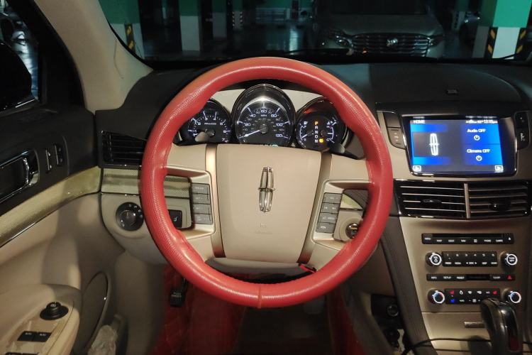 Used Lincoln MKT 2010 3.5T EcoBoost AWD Steering Wheel
