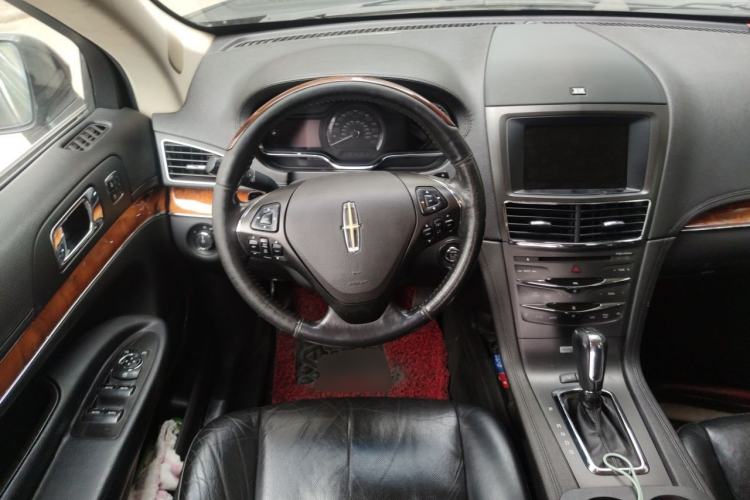 Used Lincoln MKT 2010 3.5T Ecoboost AWD Steering Wheel