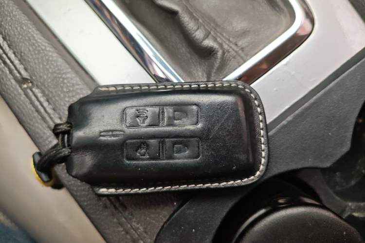 Used Lincoln MKT 2010 3.5T EcoBoost AWD Vehicle Key