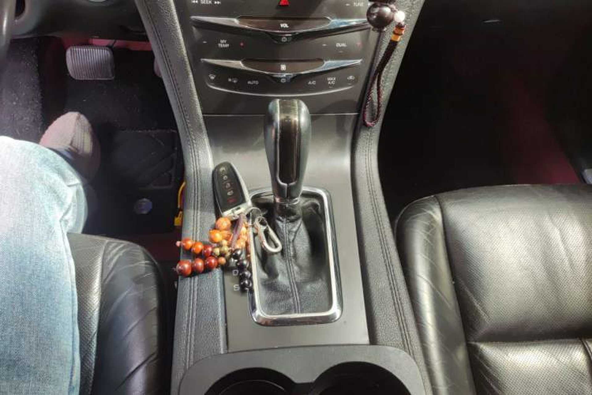 Used Lincoln MKT 2010 3.5T EcoBoost AWD Gear Lever