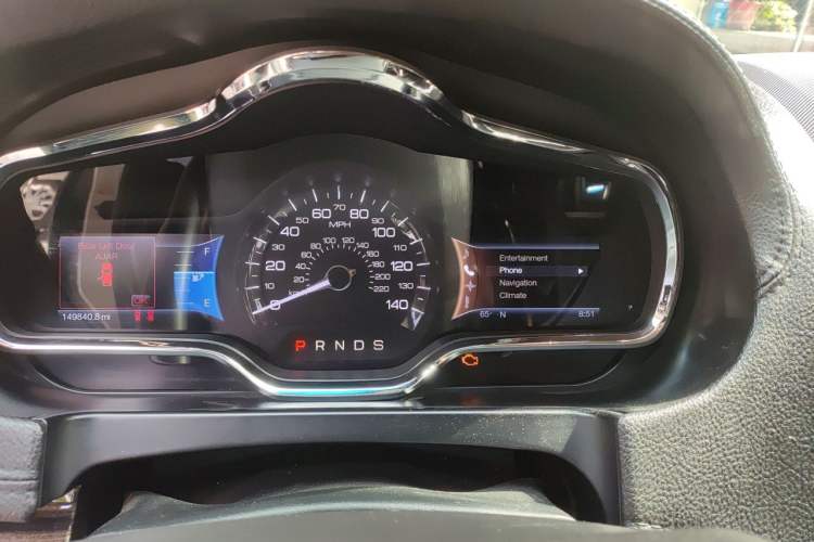 Used Lincoln MKT 2010 3.5T EcoBoost AWD Instrument Cluster