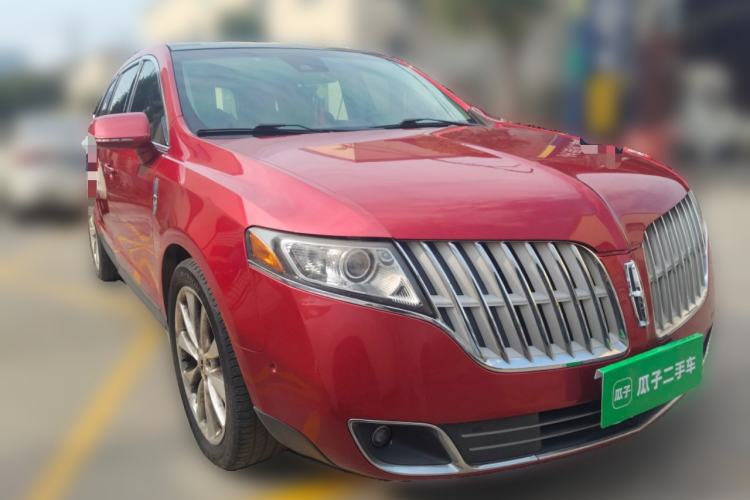 Used Lincoln MKT 2010 3.5T EcoBoost AWD Front Right 45 Deg