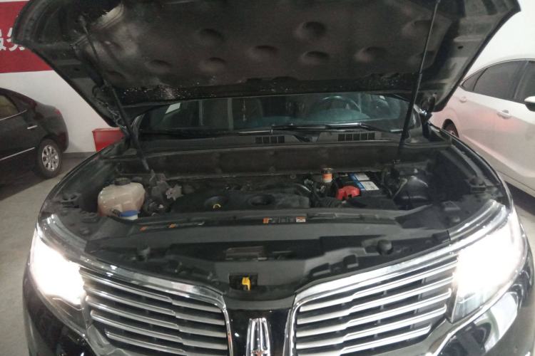 Used Lincoln MKX 2015 2.0T Four-Wheel Drive Luxury Edition Engine Bay