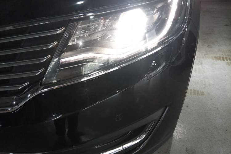Used Lincoln MKX 2015 2.0T Four-Wheel Drive Luxury Edition Left Front Headlight