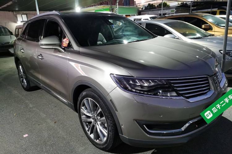 Used Lincoln MKX 2015 2.7T Four-Wheel Drive Prestige Edition Exterior 2
