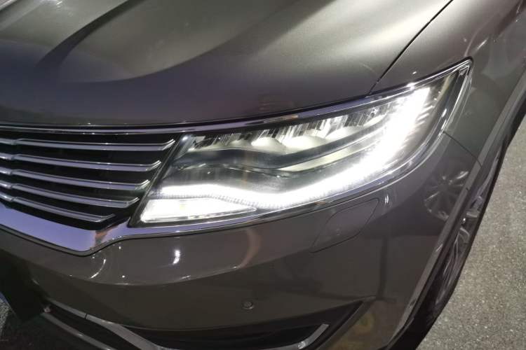 Used Lincoln MKX 2015 2.7T Four-Wheel Drive Prestige Edition Left Front Headlight