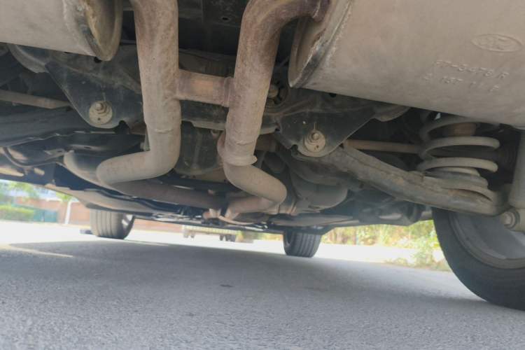 Used Lincoln MKX  Chassis Rear