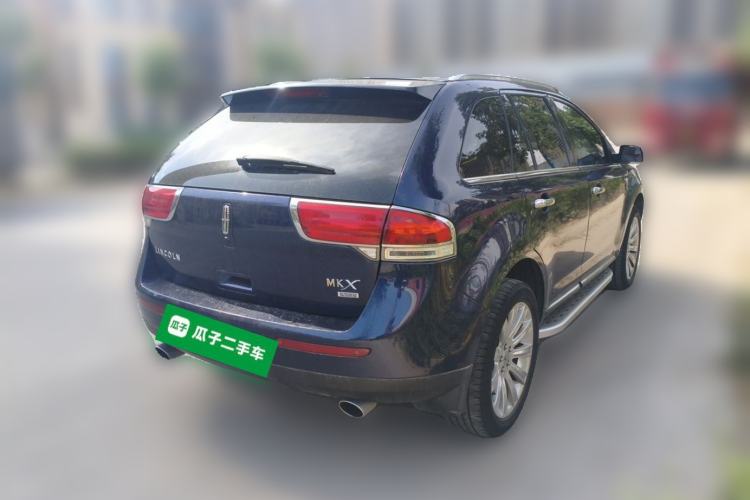 Used Lincoln MKX  Rear Right 45 Deg
