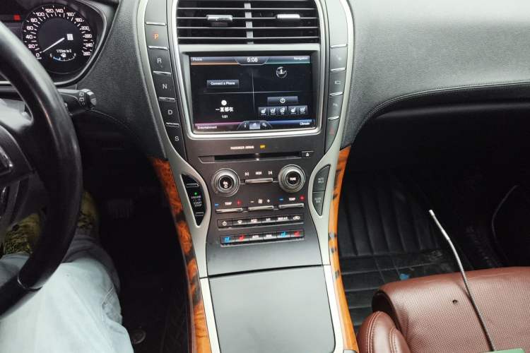 Used Lincoln MKX 2015 2.7T Four-Wheel Drive Prestige Edition Audio And AC Panel