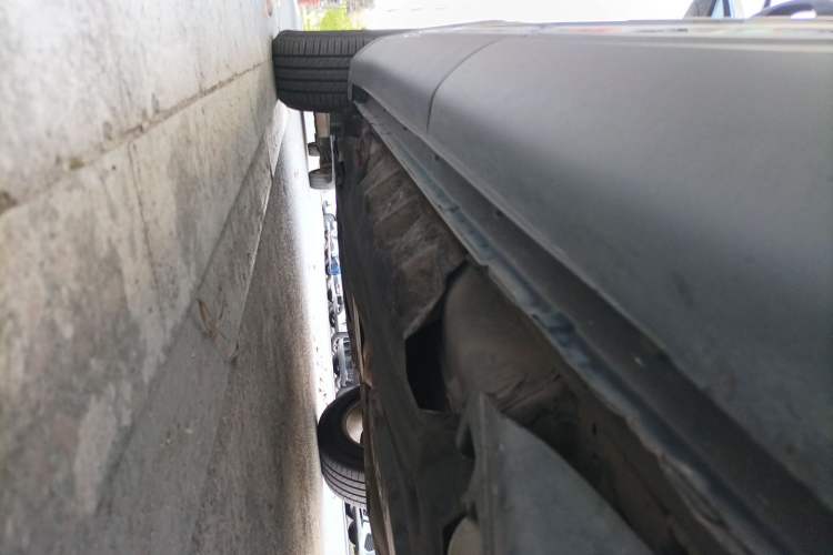 Used Lincoln MKX 2015 2.0T Two-Wheel Drive Deluxe Edition Chassis Rear Left