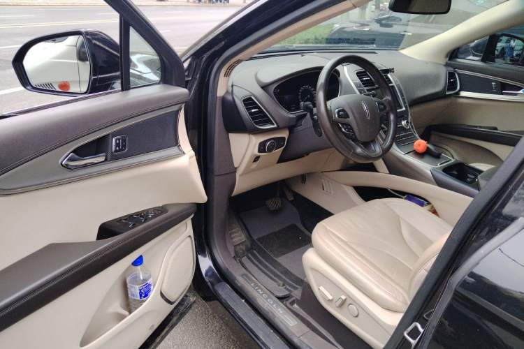 Used Lincoln MKX 2015 2.0T Two-Wheel Drive Deluxe Edition Driver Seat