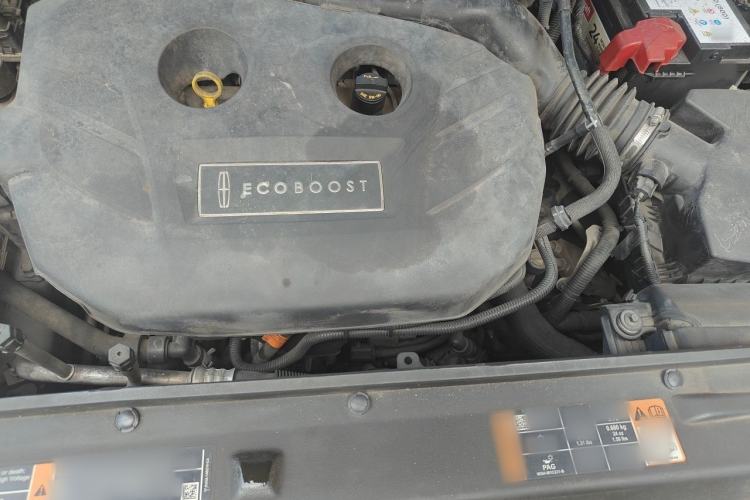 Used Lincoln MKX 2015 2.0T Two-Wheel Drive Deluxe Edition Engine Bay