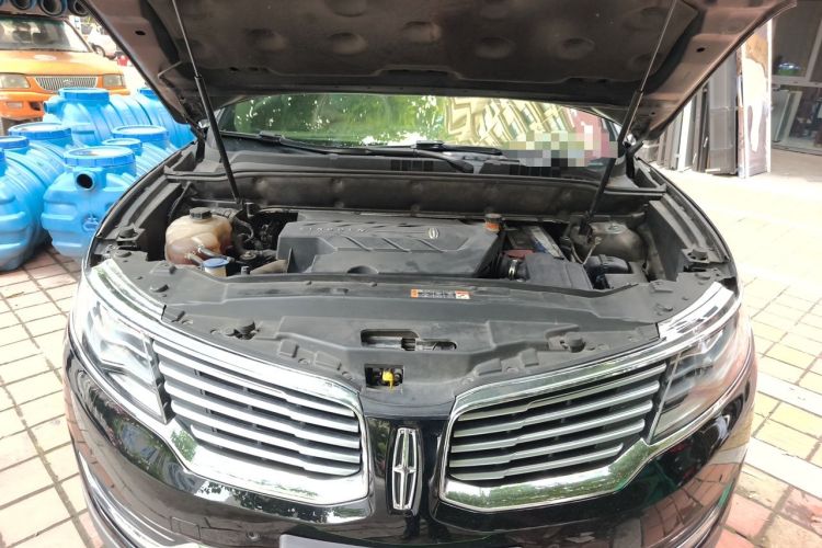 Used Lincoln MKX 2015 2.7T Four-Wheel Drive Prestige Edition Engine Bay