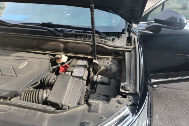 Used Lincoln MKX 2015 2.7T Four-Wheel Drive Prestige Edition Engine Bay Left