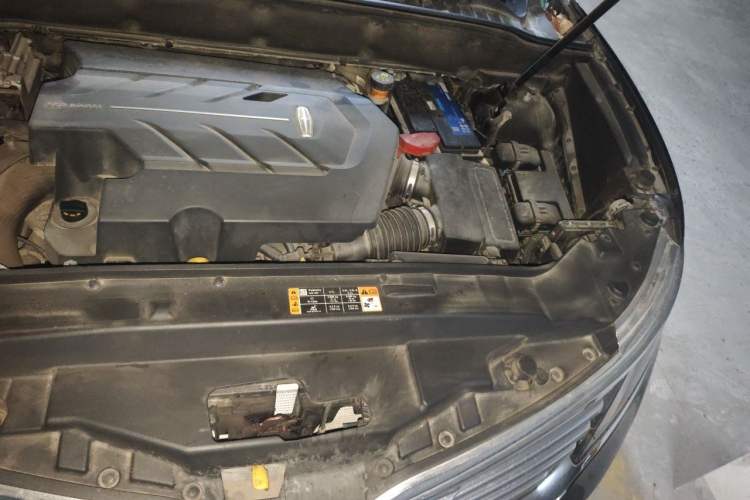Used Lincoln MKX 2015 2.7T Four-Wheel Drive Prestige Edition Engine Bay Left