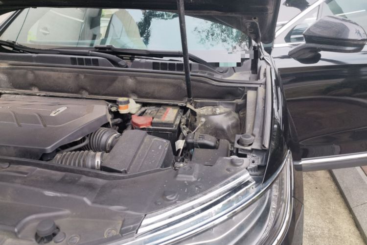 Used Lincoln MKX 2015 2.7T Four-Wheel Drive Prestige Edition Engine Bay Left