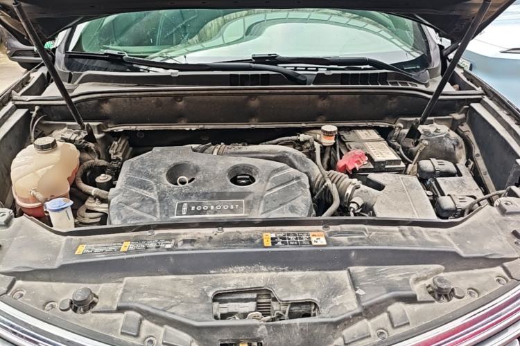 Used Lincoln MKX 2015 2.0T Two-Wheel Drive Deluxe Edition Engine Bay