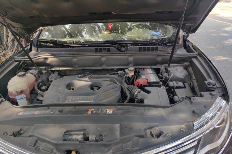 Used Lincoln MKX 2015 2.0T Two-Wheel Drive Deluxe Edition Engine Bay
