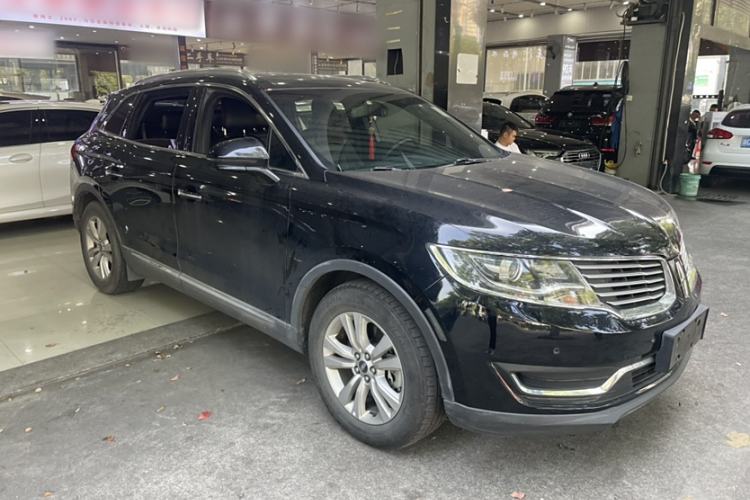 Used Lincoln MKX 2015 2.0T Two-Wheel Drive Deluxe Edition Exterior 2