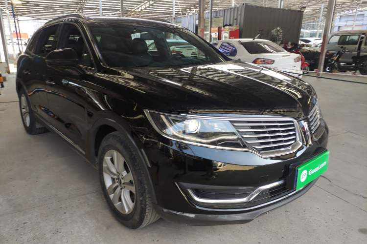 Used Lincoln MKX 2015 2.0T Two-Wheel Drive Deluxe Edition Exterior 2