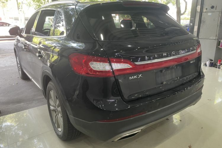 Used Lincoln MKX 2015 2.0T Two-Wheel Drive Deluxe Edition Exterior 4