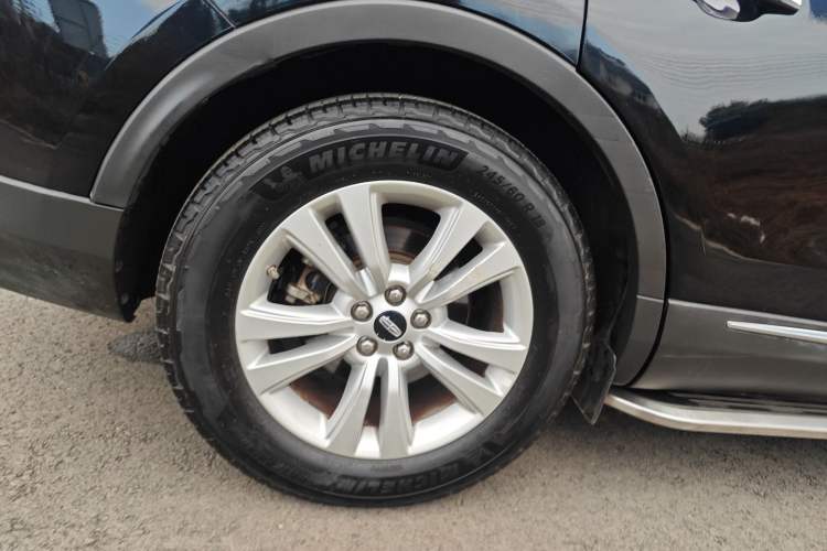 Used Lincoln MKX 2015 2.0T Two-Wheel Drive Deluxe Edition Exterior 4