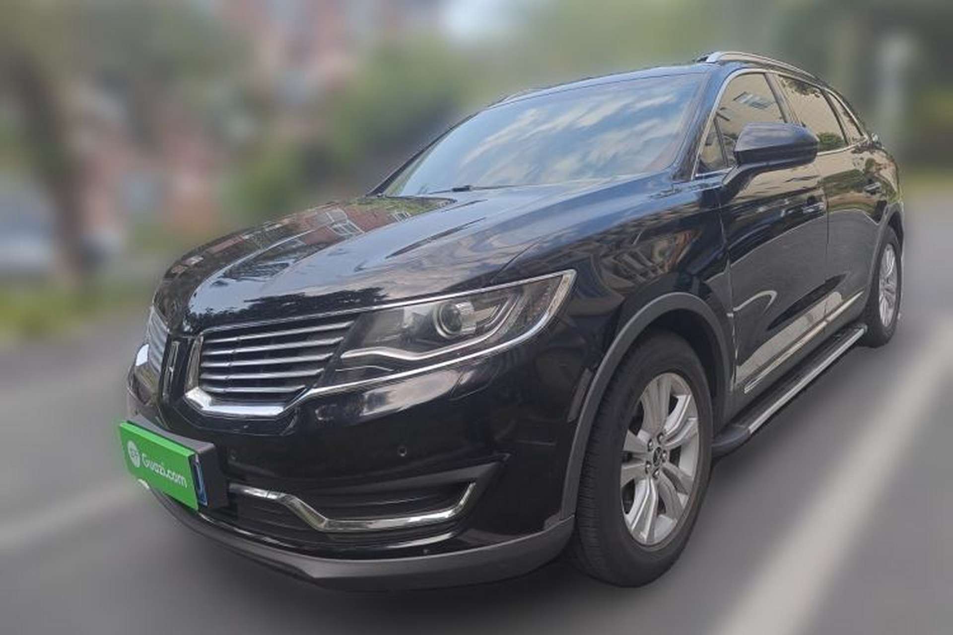 Used Lincoln MKX 2015 2.0T Two-Wheel Drive Deluxe Edition Front Left 45 Deg
