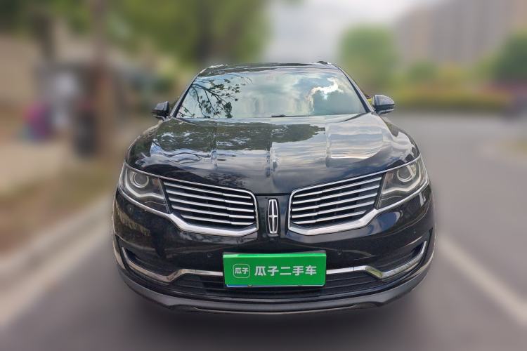 Used Lincoln MKX 2015 2.0T Two-Wheel Drive Deluxe Edition Front