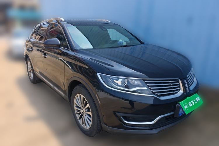 Used Lincoln MKX 2015 2.0T Four-Wheel Drive Luxury Edition Front Right 45 Deg