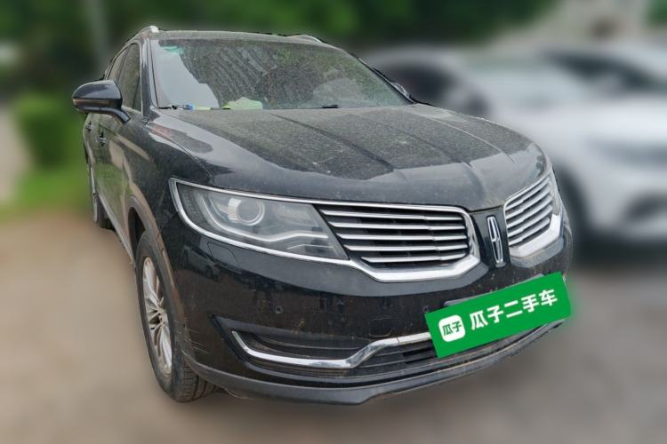 Used Lincoln MKX 2015 2.0T Four-Wheel Drive Luxury Edition Front Right 45 Deg