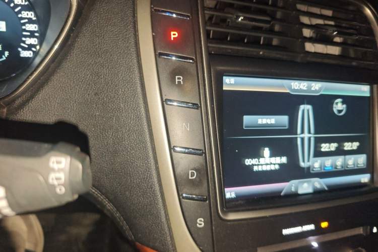 Used Lincoln MKX 2015 2.7T Four-Wheel Drive Prestige Edition Gear Lever