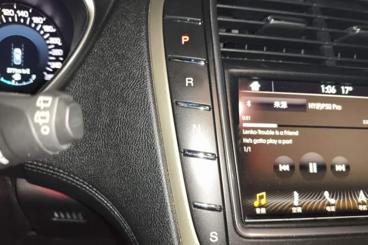 Used Lincoln MKX 2015 2.7T Four-Wheel Drive Prestige Edition Gear Lever