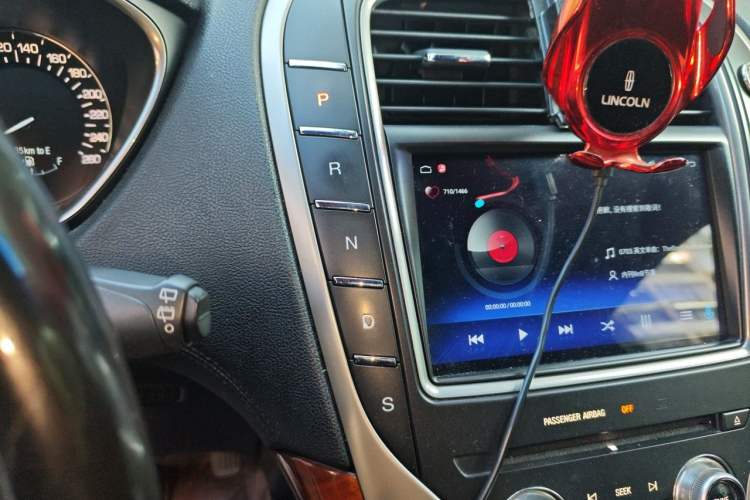 Used Lincoln MKX 2015 2.7T Four-Wheel Drive Prestige Edition Gear Lever