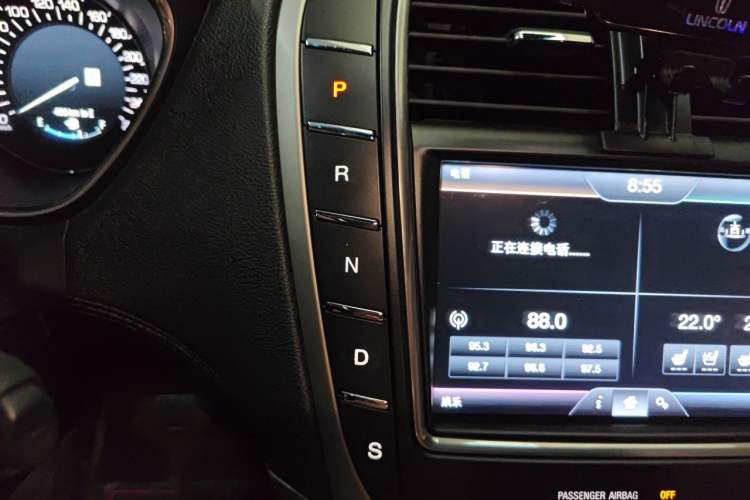 Used Lincoln MKX 2015 2.0T Four-Wheel Drive Luxury Edition Gear Lever
