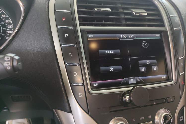 Used Lincoln MKX 2015 2.0T Two-Wheel Drive Deluxe Edition Gear Lever
