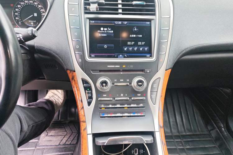 Used Lincoln MKX 2015 2.7T Four-Wheel Drive Prestige Edition Gear Lever