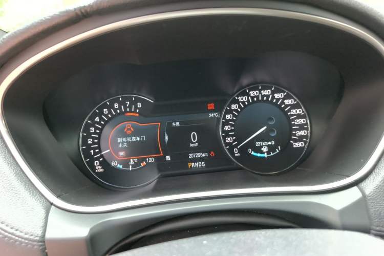 Used Lincoln MKX 2015 2.7T Four-Wheel Drive Prestige Edition Instrument Cluster